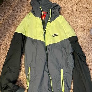 Nike windbreaker